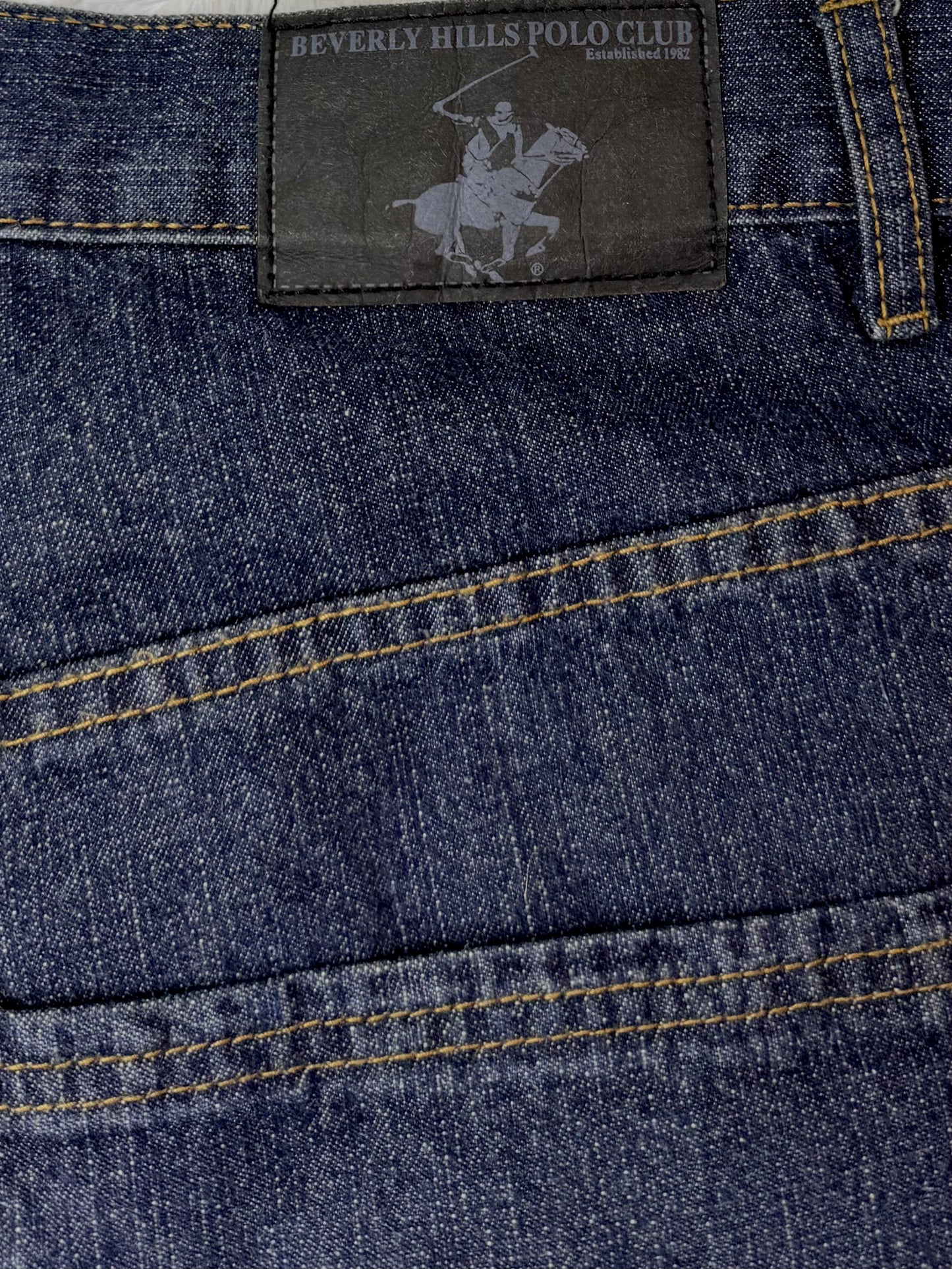 Jean droit classique “Beverly Hills Polo Club” bleu brut – coupe regular (Taille FR 52)