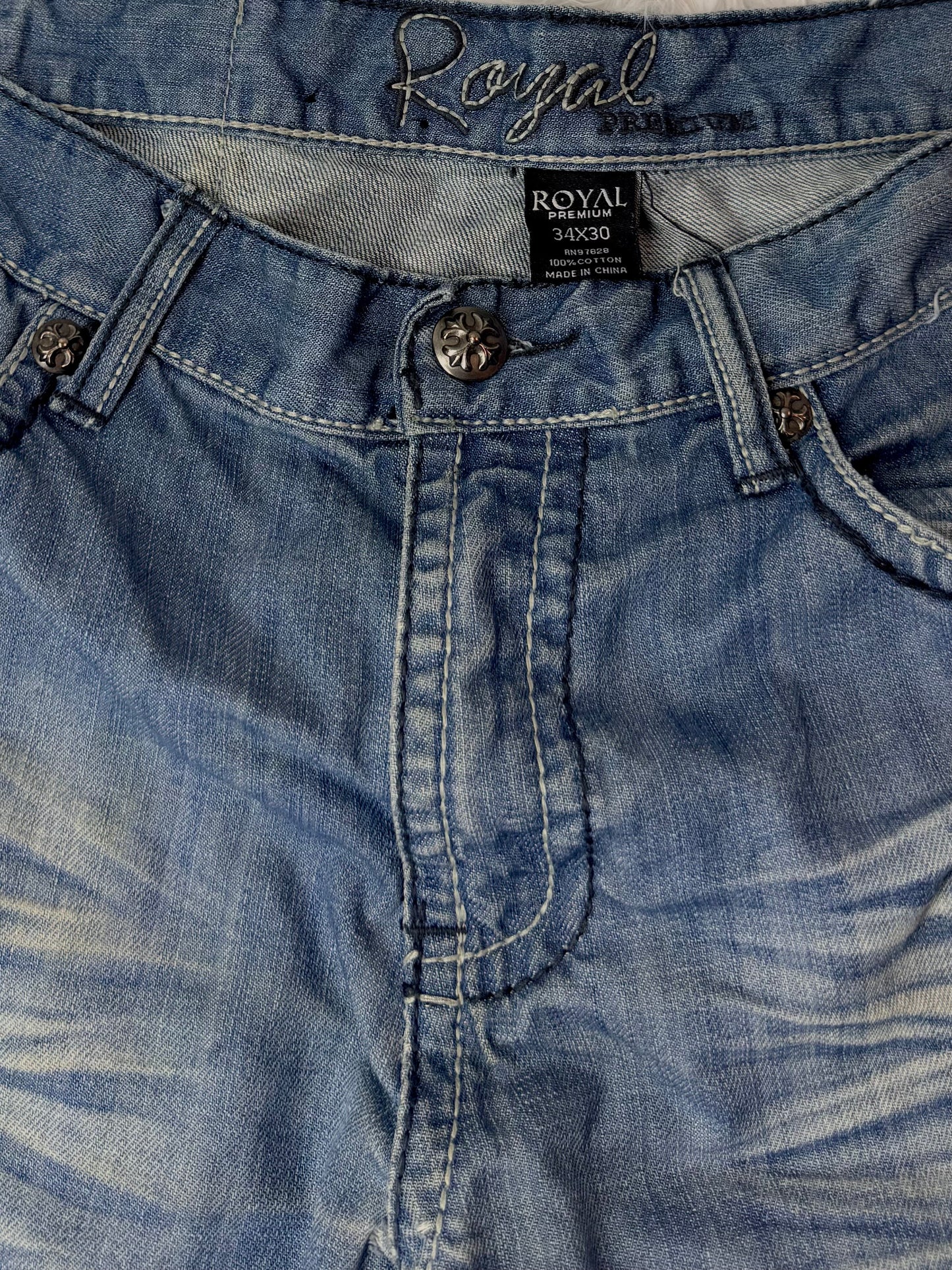 Jean Royal Premium – Délavage Bleu Moyen – Détails Brodés - Taille 44