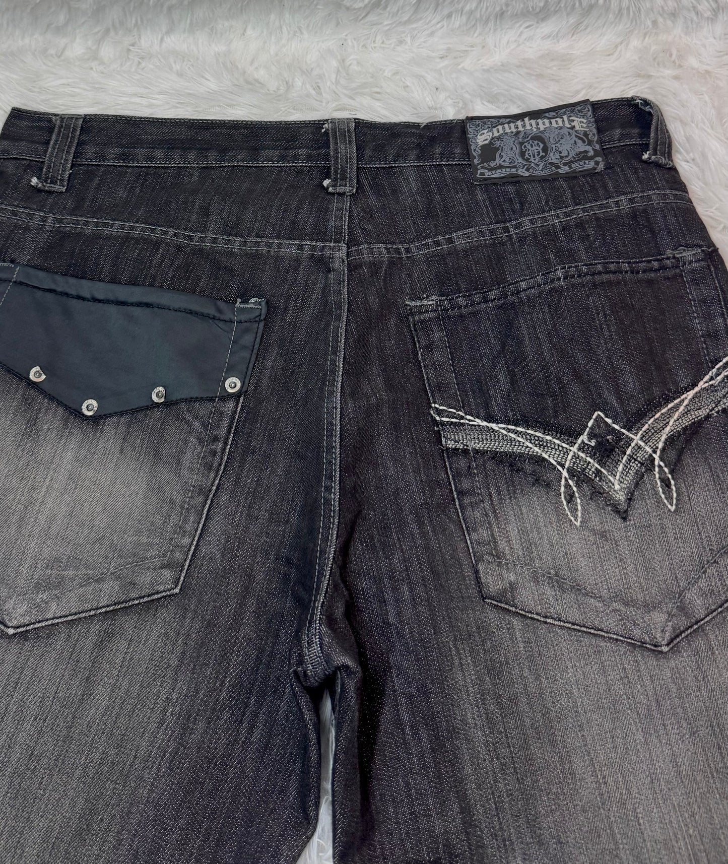 Jean Southpole Vintage – Délavage Noir / Détails Contrastés - Taille FR 44