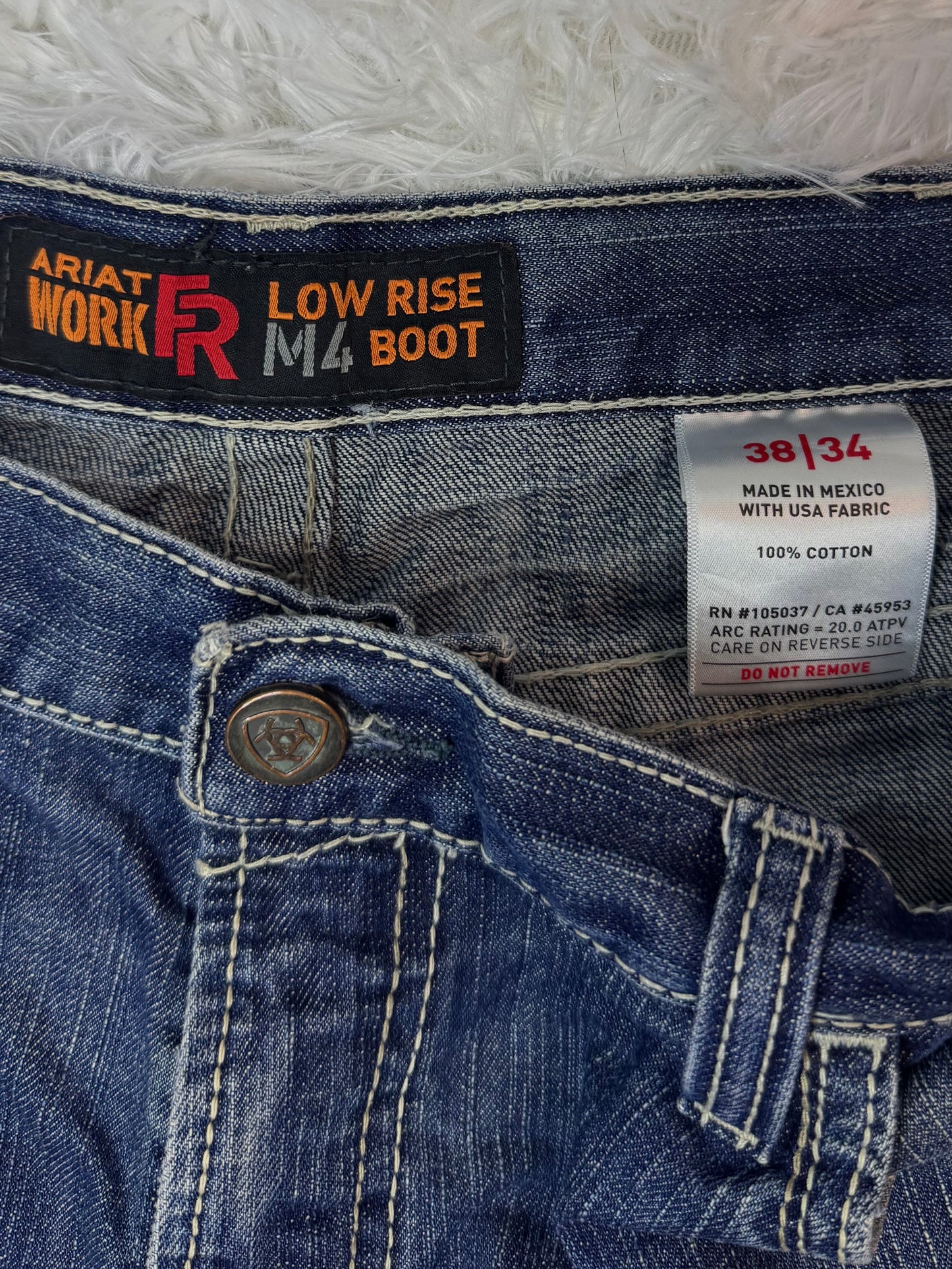 Jean Ariat FR Work M4 – Bootcut Low Rise / Délavage Bleu Usé Taille FR 48