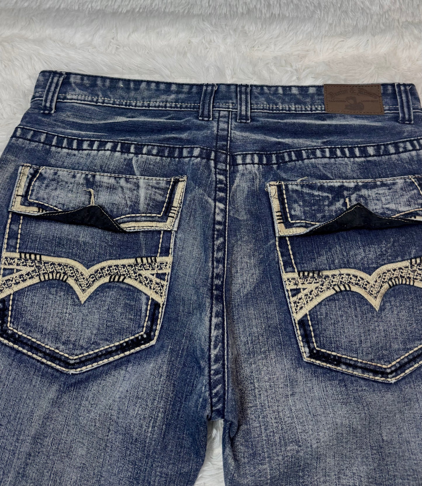 Jean Denim & Rivets – Brodé Western / Délavage Bleu Vintage - Taille FR 48