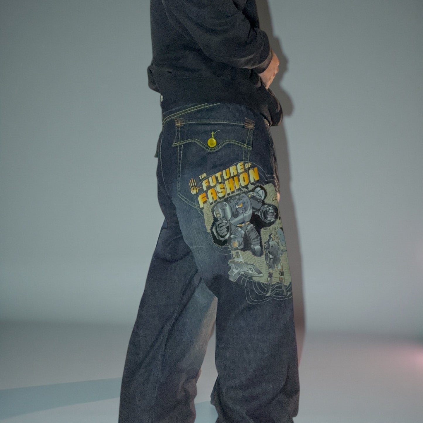 Jean Miskeen Originals “Future of Fashion” – Impression Robot 3D – Y2K Denim Rare - Taille FR 54
